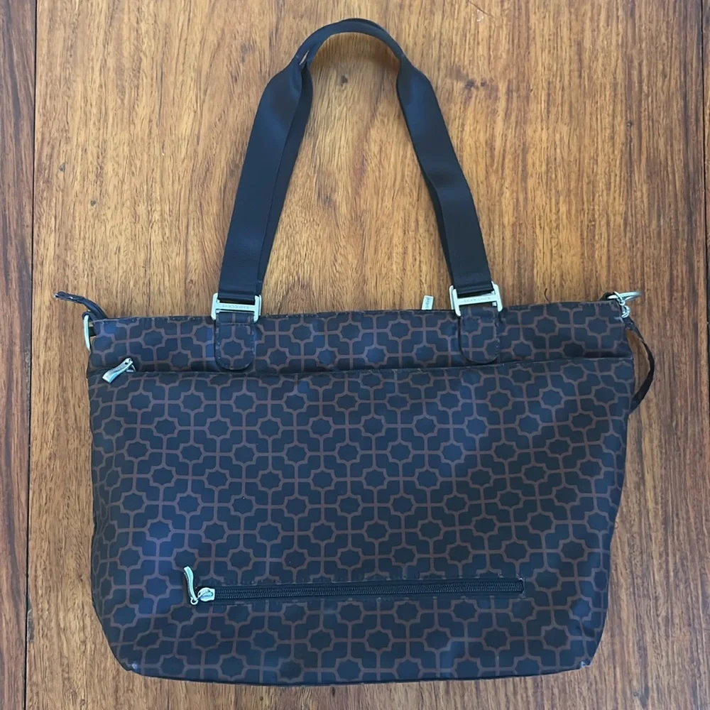 Baggallini large travel tote